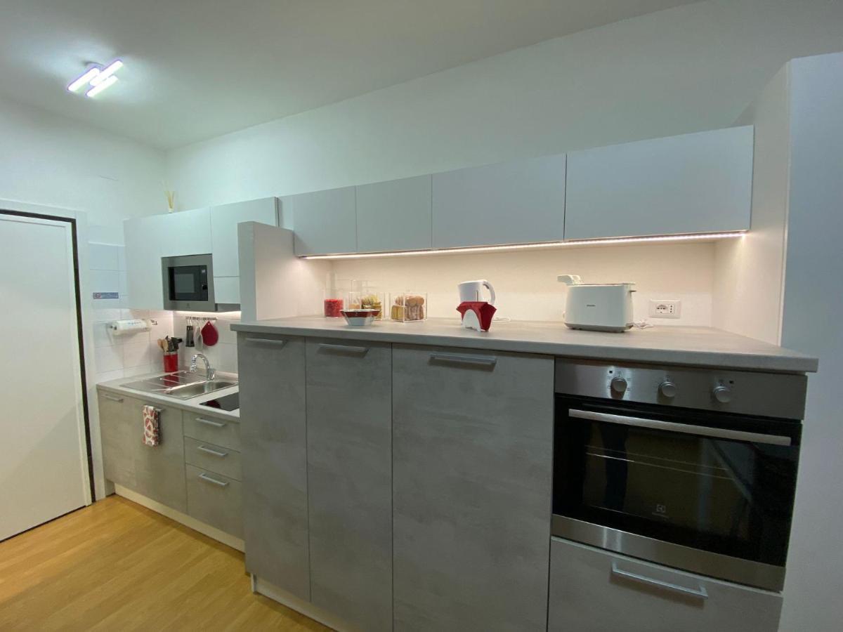 Apartamento Asterisco Como Exterior foto